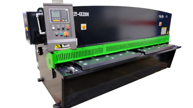 hydraulic-guillotine-mantech-uk Tabuľové nožnice / model HSB